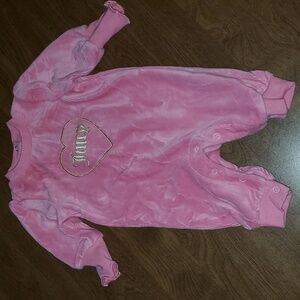 Juicy kids size 0-3 month outfit